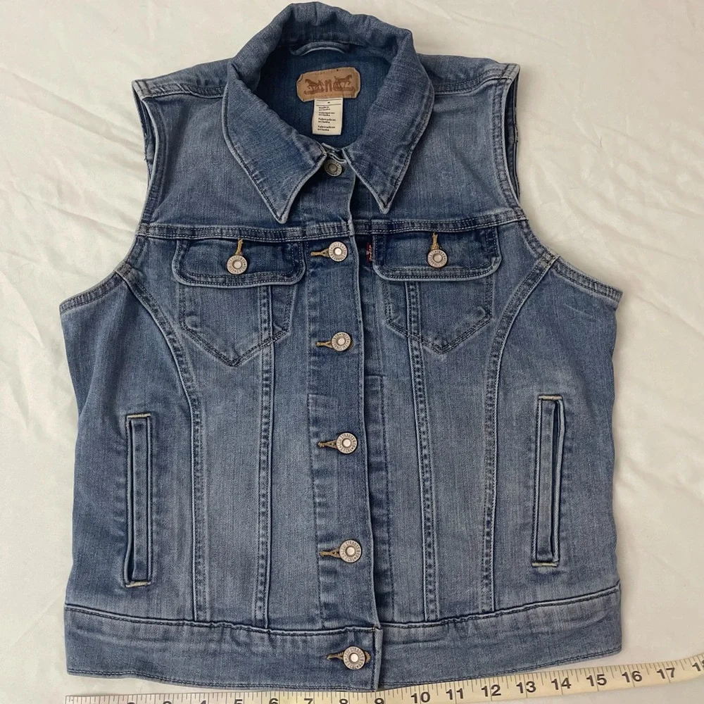 Levi's Washed Blue Denim Vest - Picture 8 of 8